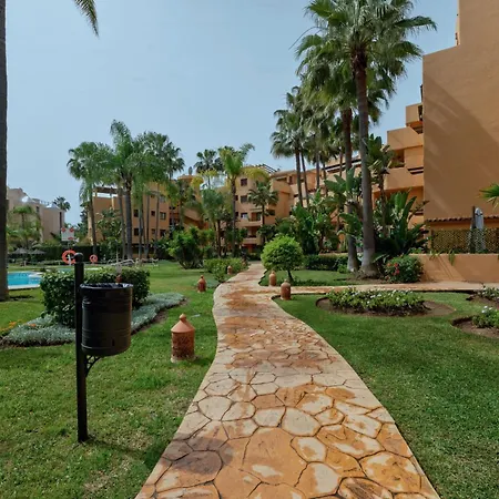 Apartment Amplio De 3 Junto A La Playa, Costalita, *