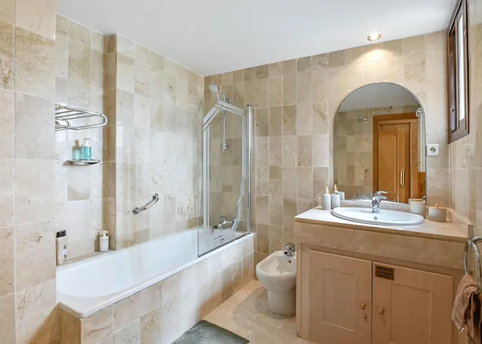 Costalita Amplio Junto A La Playa *