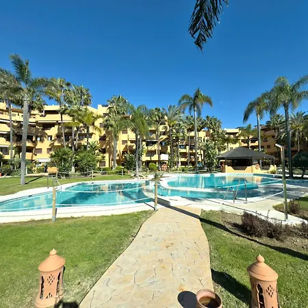 Costalita Amplio Junto A La Playa